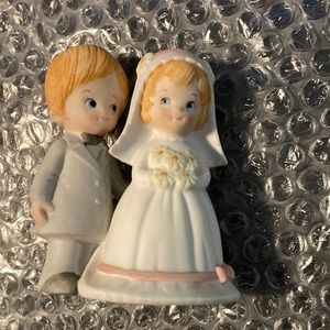 Bride & Groom - 1982 Lefton China, Christopher Collection